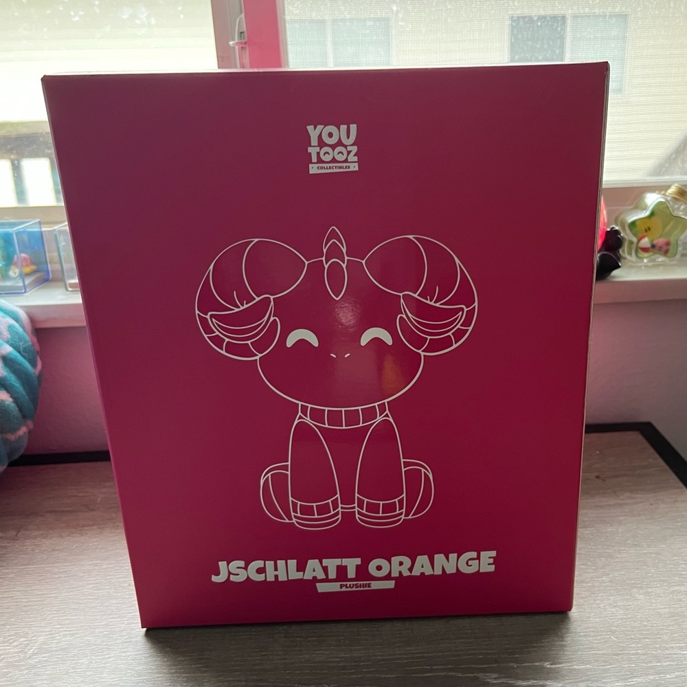 Orange Youtooz Schlat Rammie Plush ✨🐏